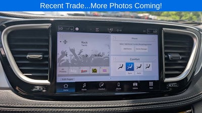 2021 Chrysler Pacifica Touring L AWD