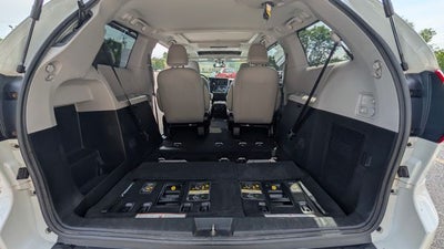 2017 Toyota Sienna Limited 7 Passenger