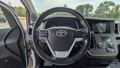 2017 Toyota Sienna Limited 7 Passenger