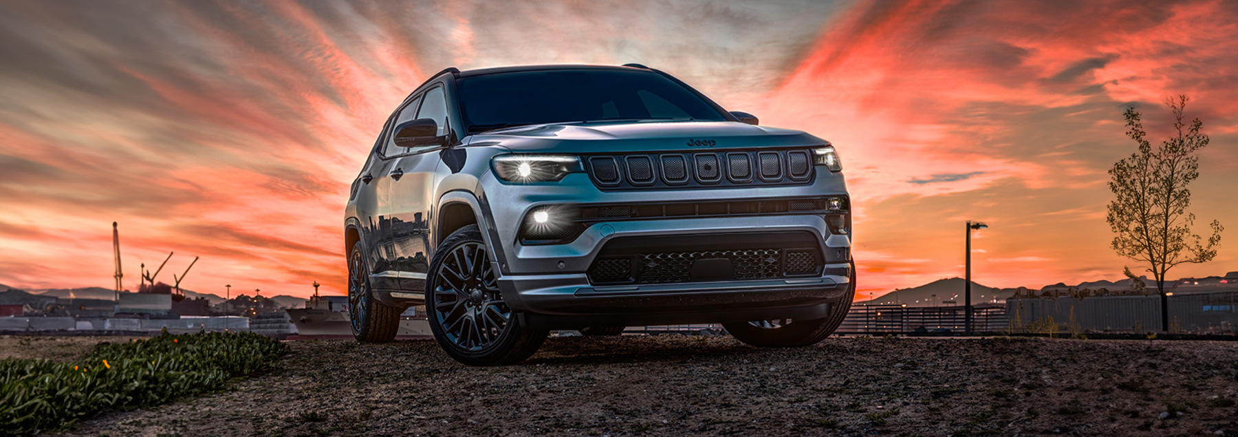 Experience the latest Jeep SUV Technology Victor Chrysler Dodge Jeep Ram Victor, NY