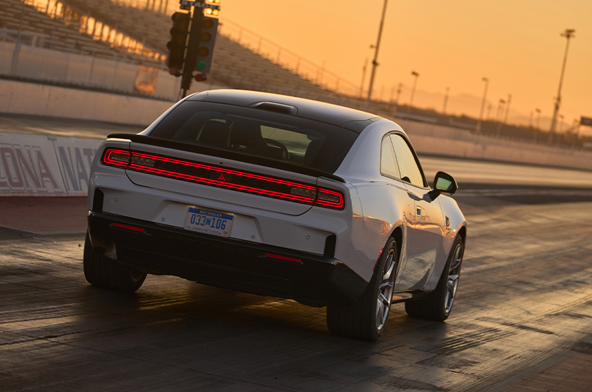 2025 Dodge Charger Daytona Grid Image 1