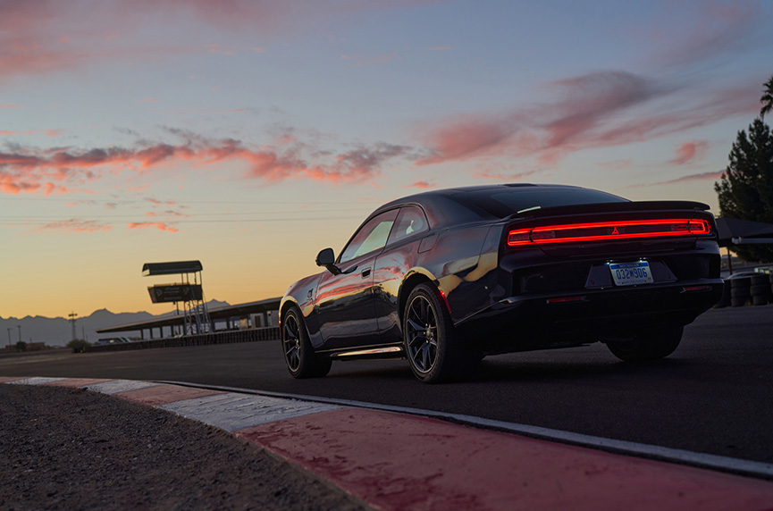 2025 Dodge Charger Daytona Grid Image 3