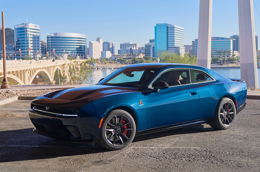 2025 Dodge Charger Daytona Grid Image 4