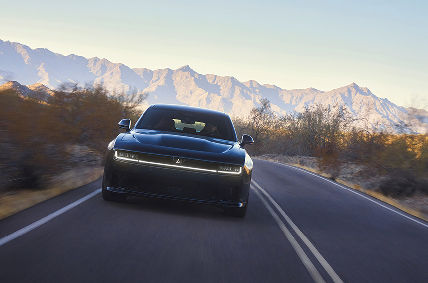 2025 Dodge Charger Daytona Grid Image 5
